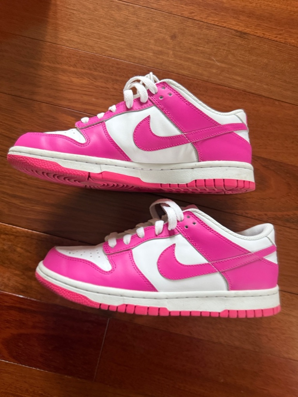Nike Dunks Low-Top Women's Sneakers in White and Hot Pink